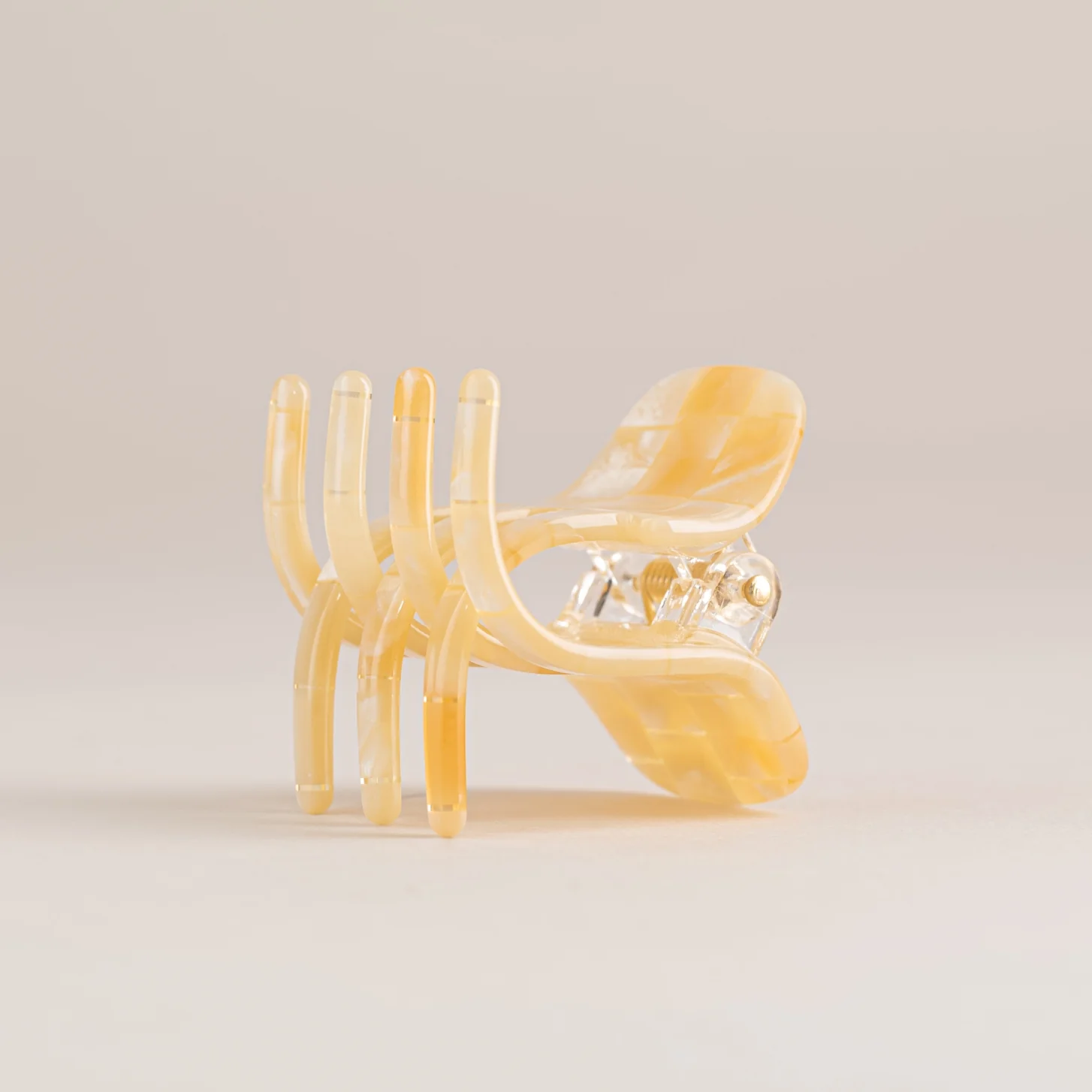 Checkered Sea Shell Hair Clip - Image 8