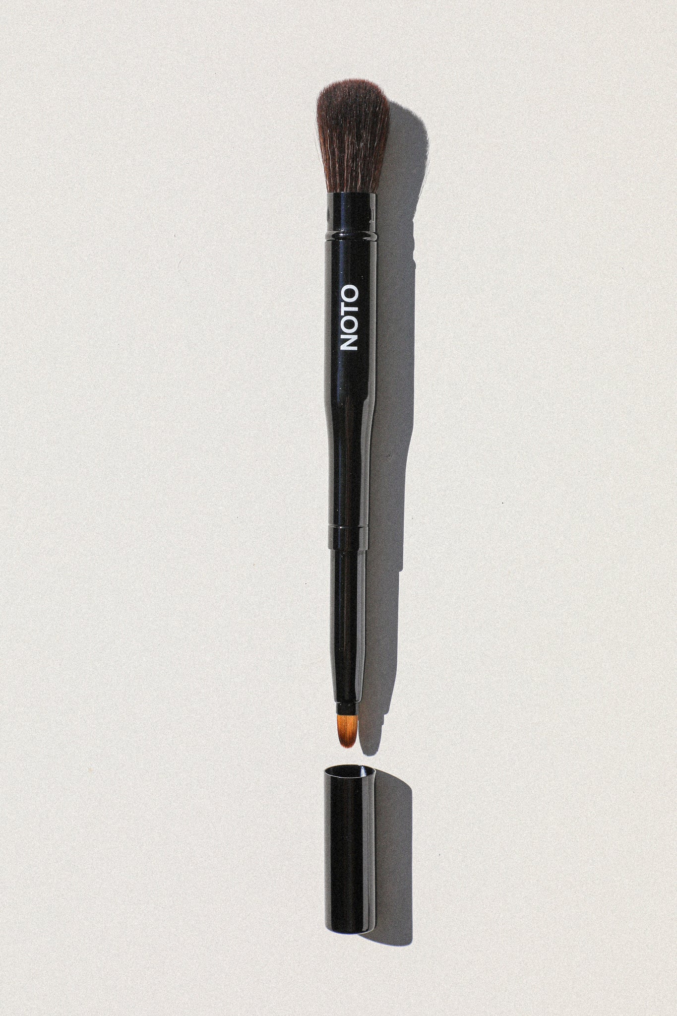 Duo Makeup Brush - Image 2