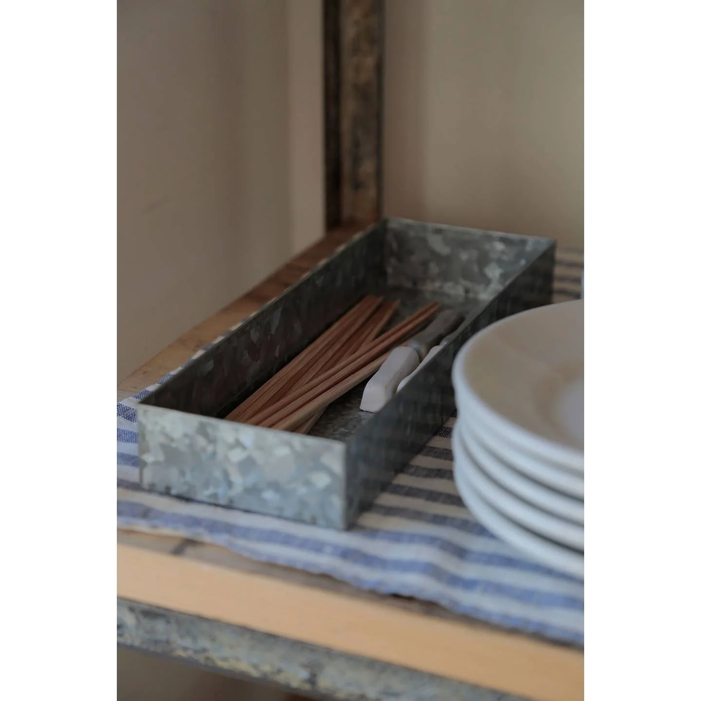 Metal Organizer - Image 3