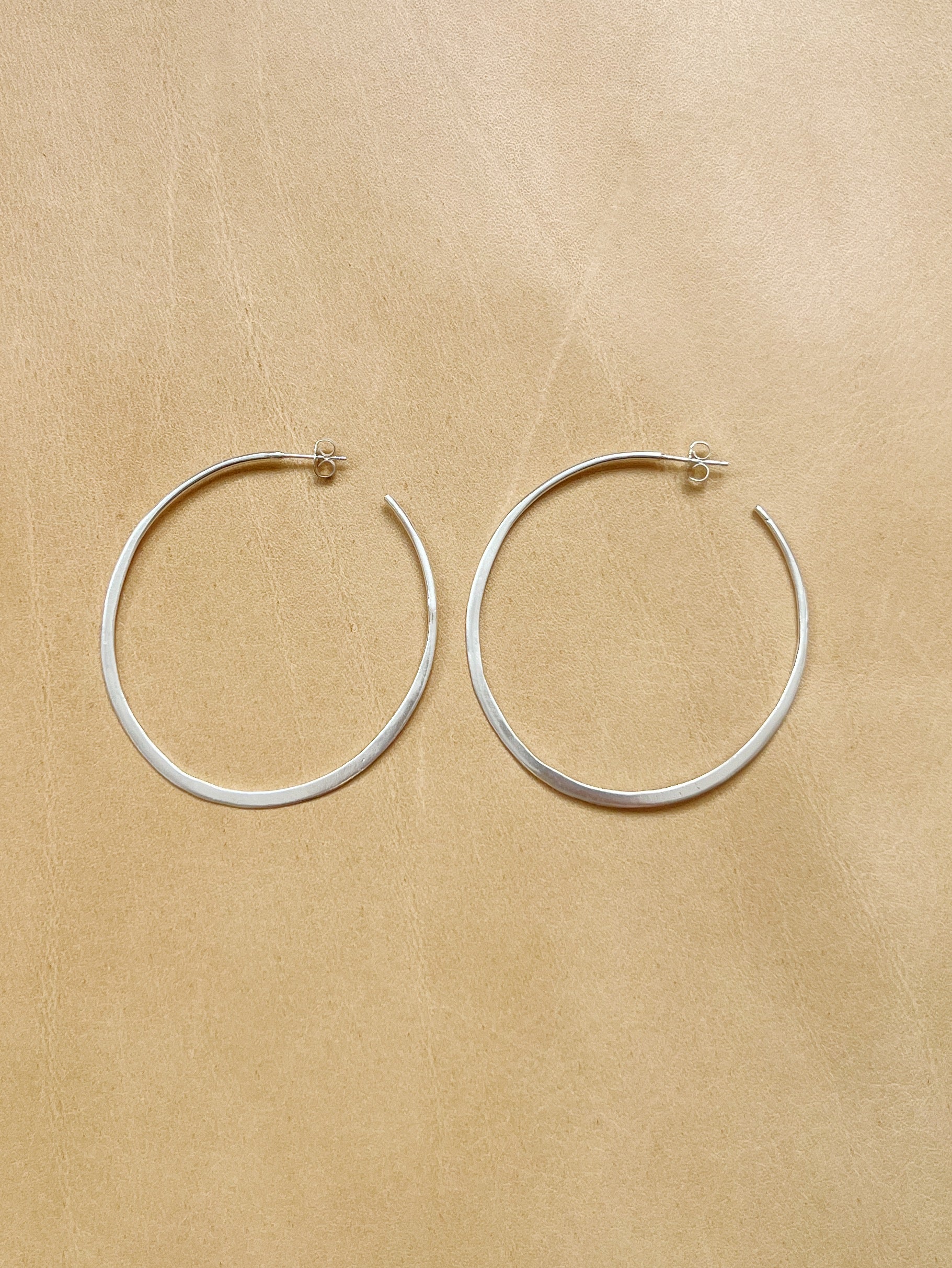 Lasso Earrings - Silver