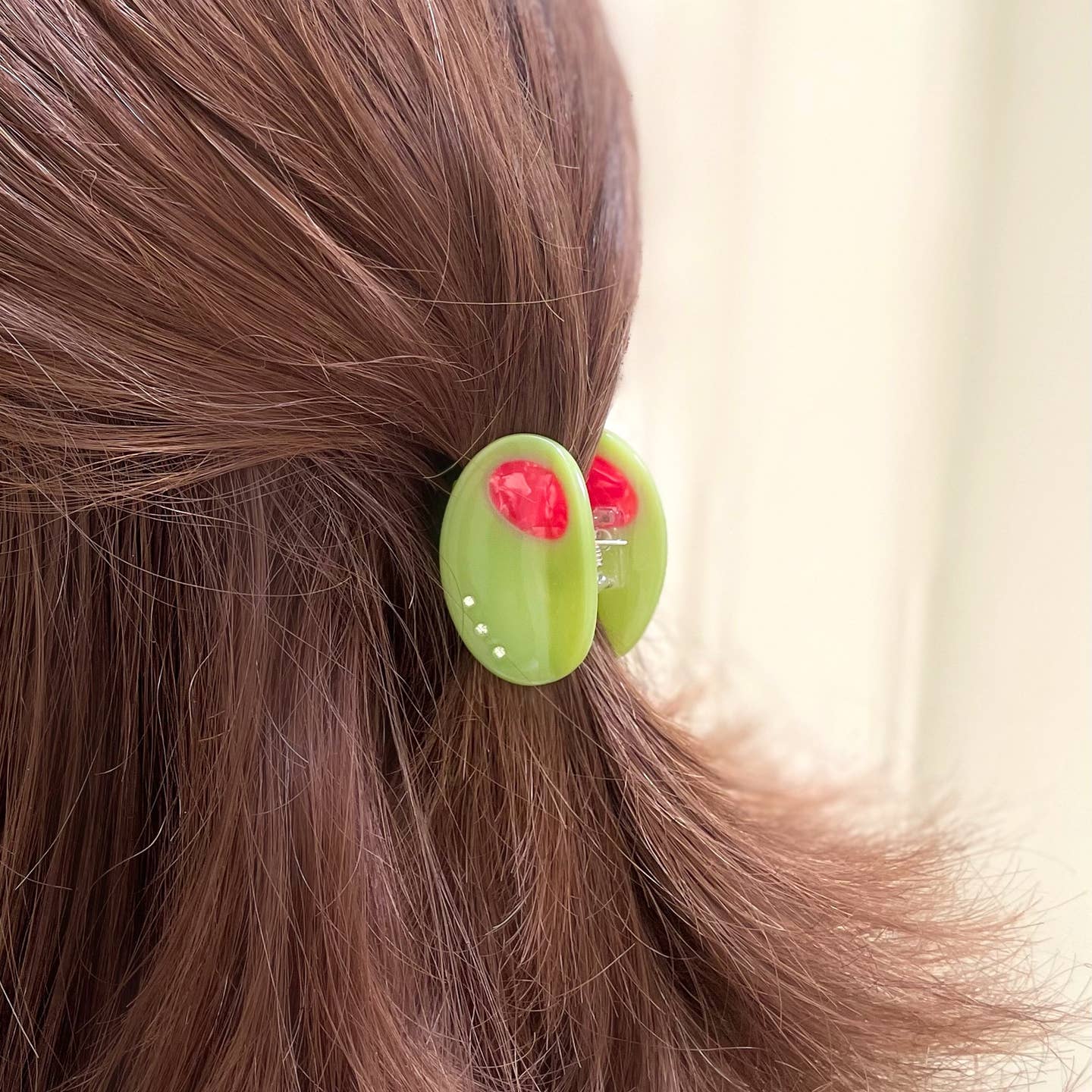 Small Olive Claw Clip - Image 2