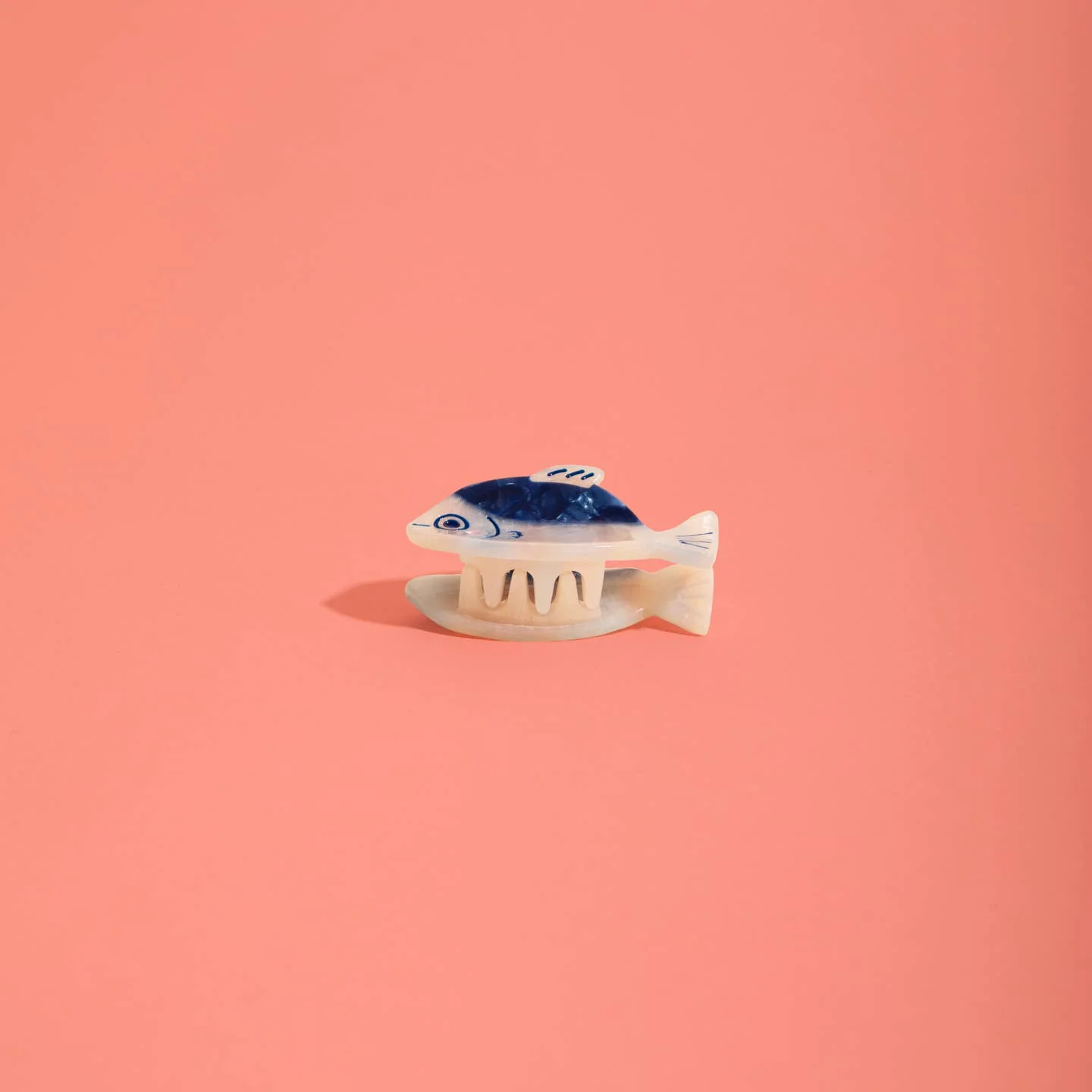 Mini Fish Hair Claw - Image 3